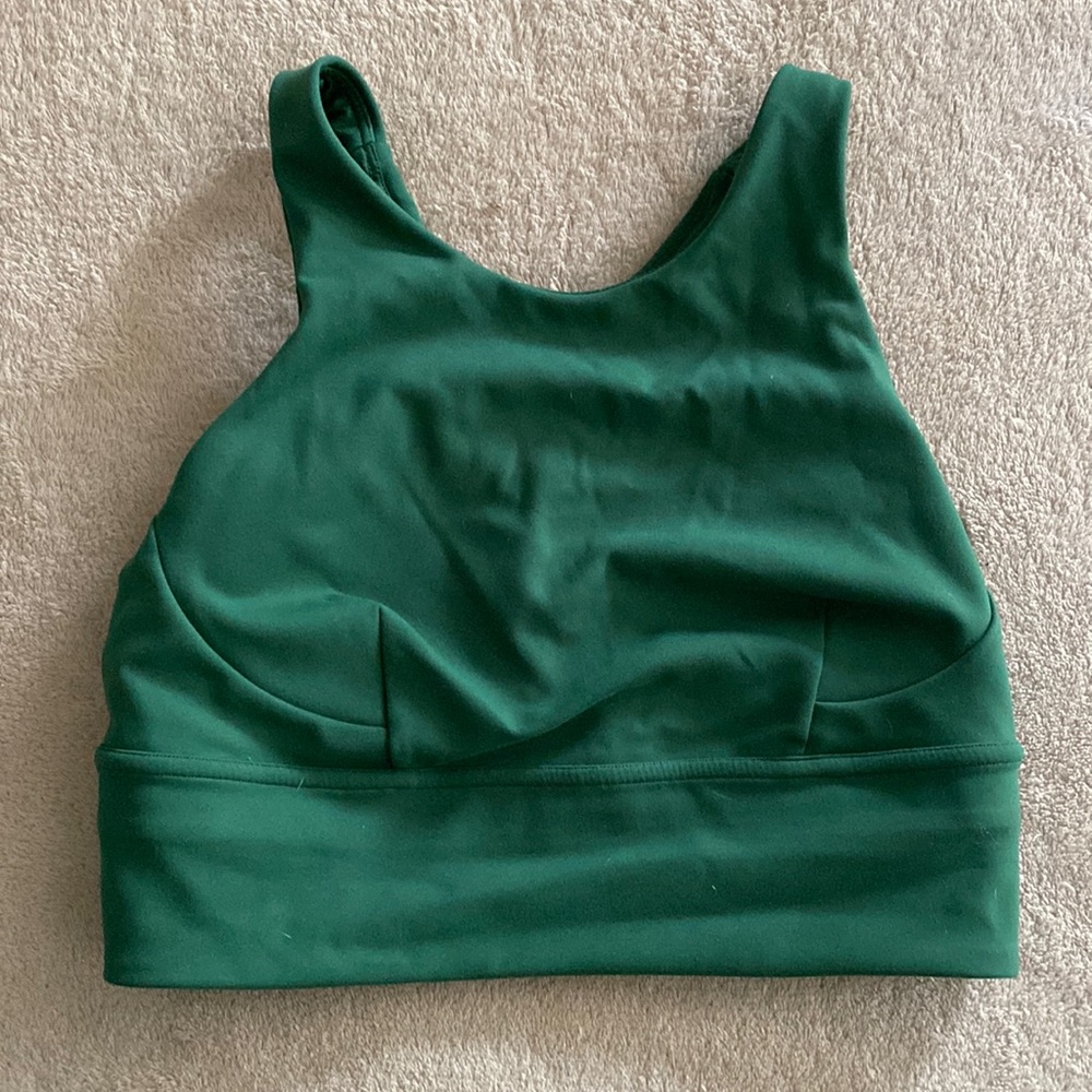 Green lululemon sports bra. Size 6